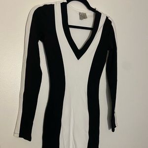 #6 H&M divided brand black and white long sleeve dress